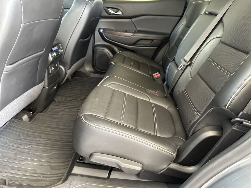 Used 2021 GMC Acadia Denali w/ Denali Ultimate Package image 30