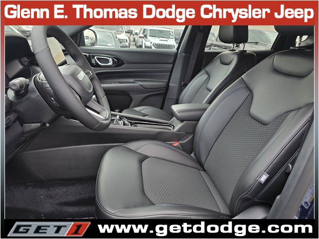 New 2026 Jeep Compass Latitude AWD/4WD image 9