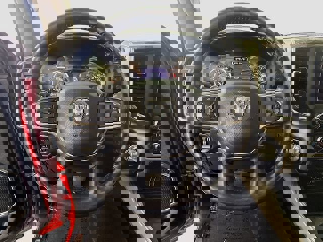 Used 2020 RAM 1500 Laramie image 11