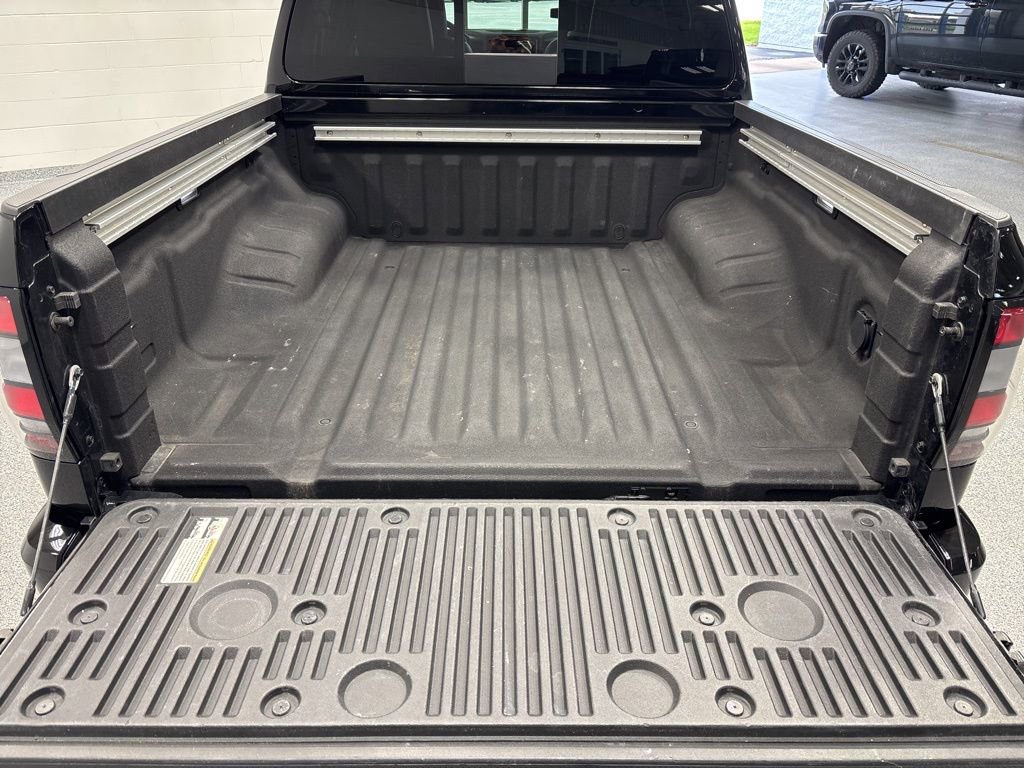 Used 2023 Nissan Frontier PRO-4X w/ Pro-4X Premium Package AWD/4WD image 36