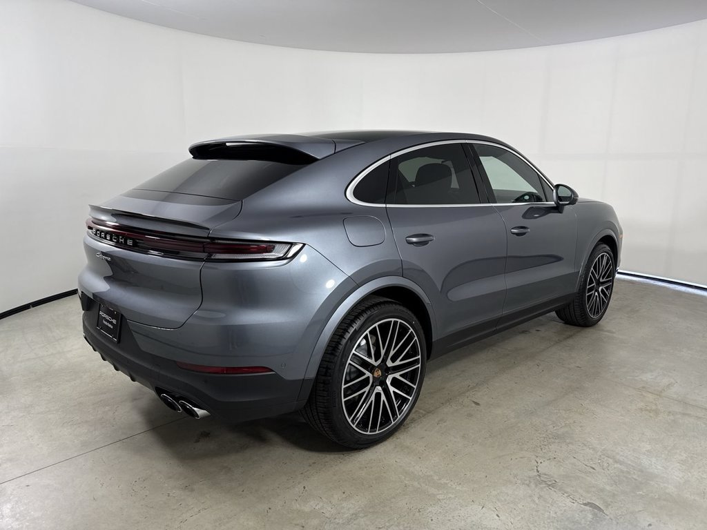 New 2026 Porsche Cayenne Coupe AWD/4WD image 7