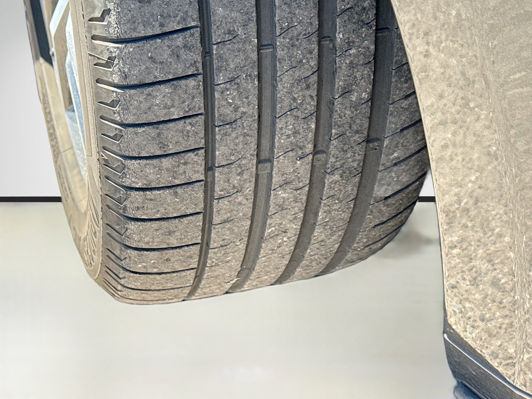 Used 2017 Ford Mustang Premium image 39