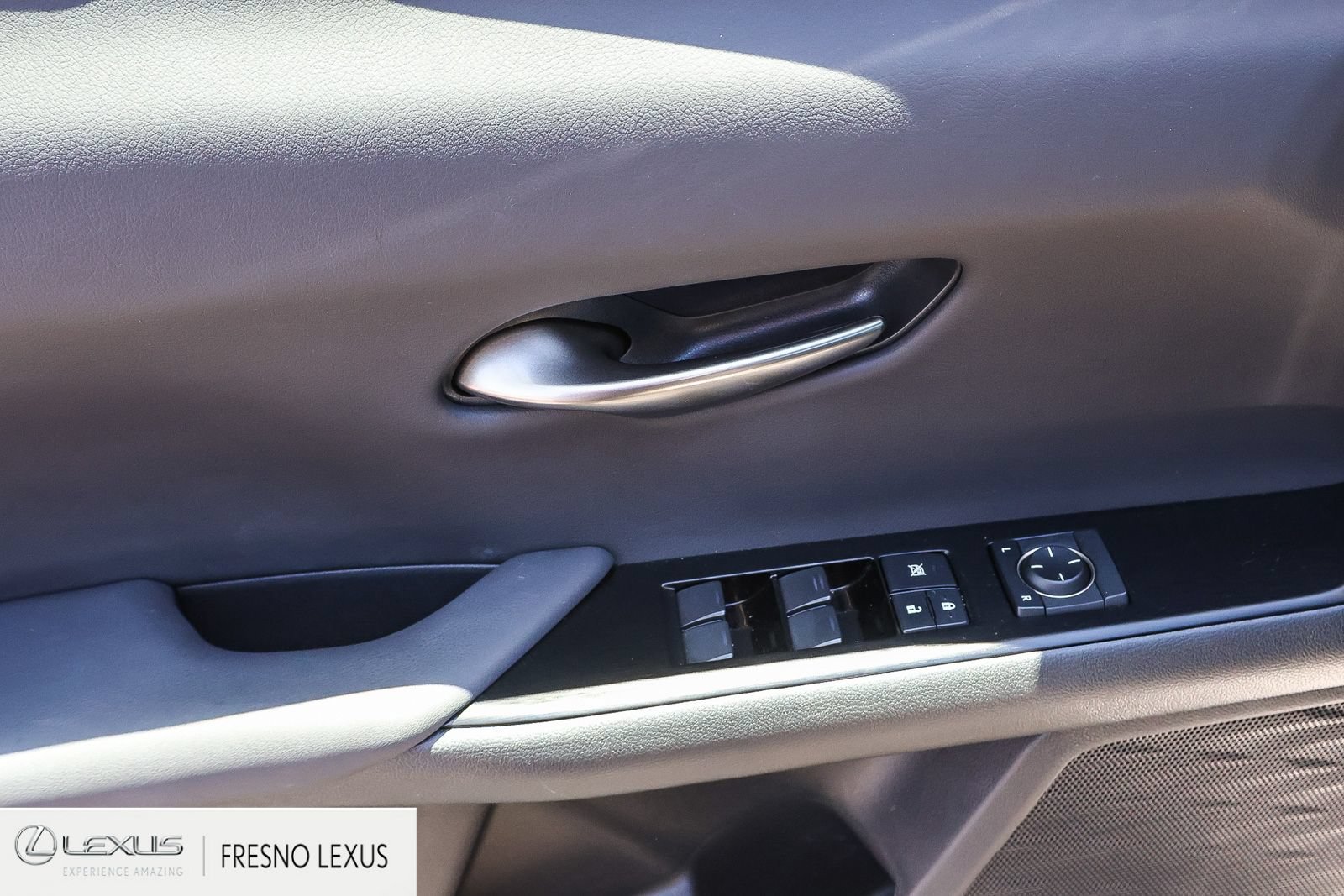 Used 2022 Lexus UX 200 F Sport FWD image 23