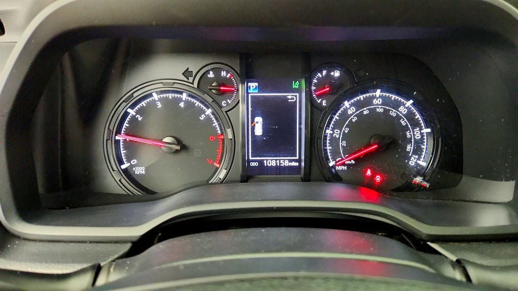 Used 2021 Toyota 4Runner SR5 Premium w/ Moonroof Package AWD/4WD image 13