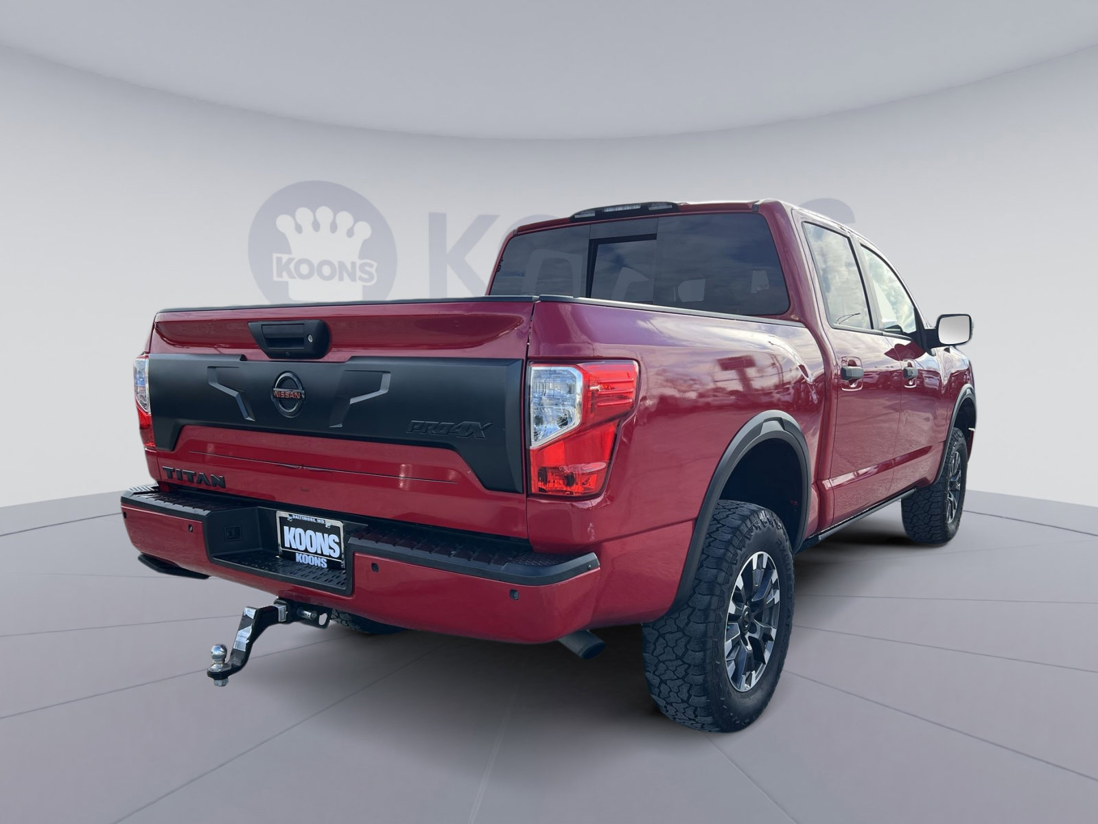 Used 2021 Nissan Titan PRO-4X w/ Pro-4x Convenience Package image 7