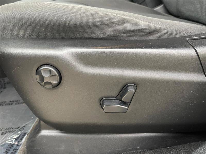 Used 2015 Jeep Grand Cherokee Laredo w/ Quick Order Package 23E image 40