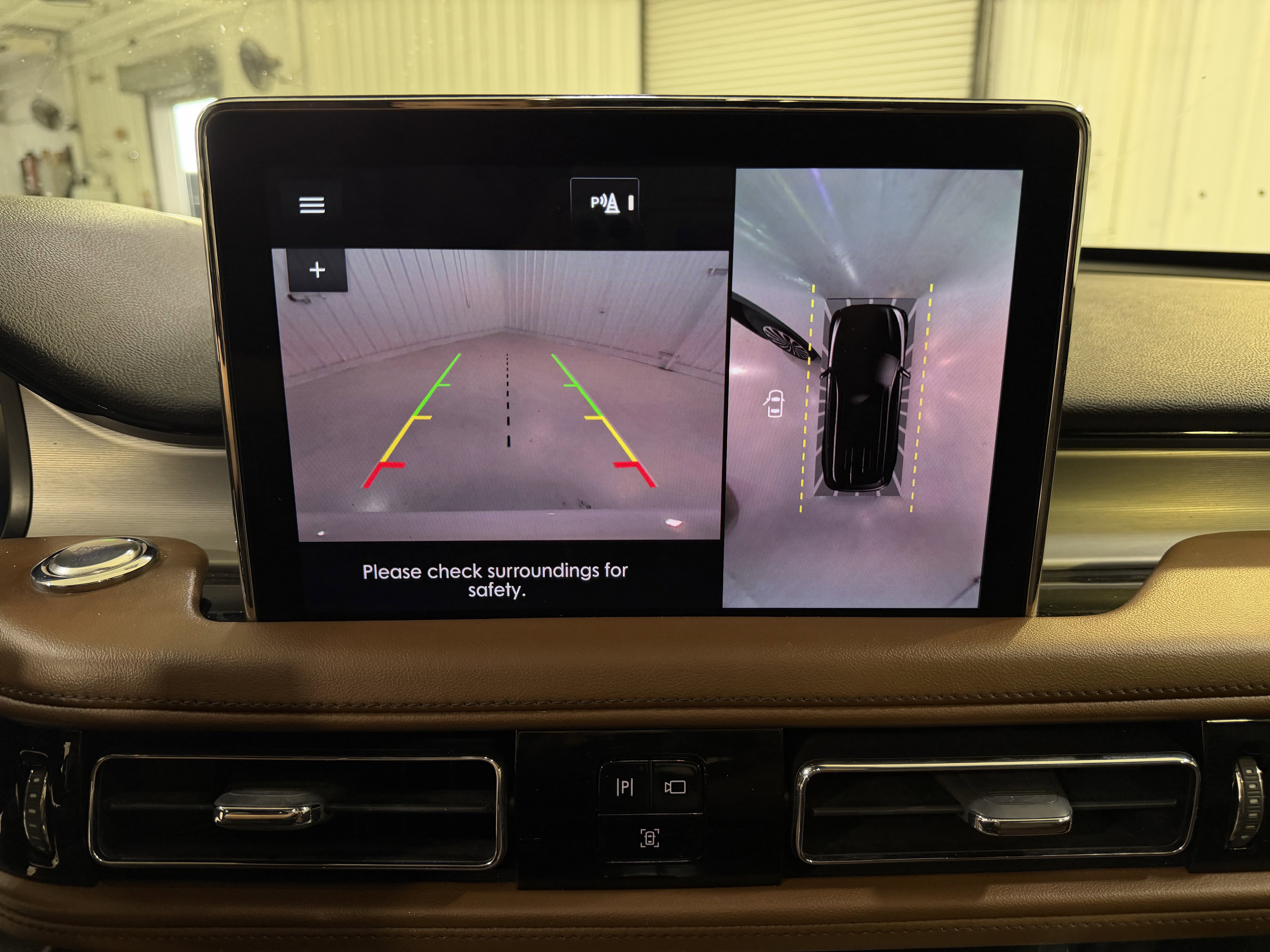 Used 2023 Lincoln Aviator Reserve w/ Equipment Group 201A RWD image 19