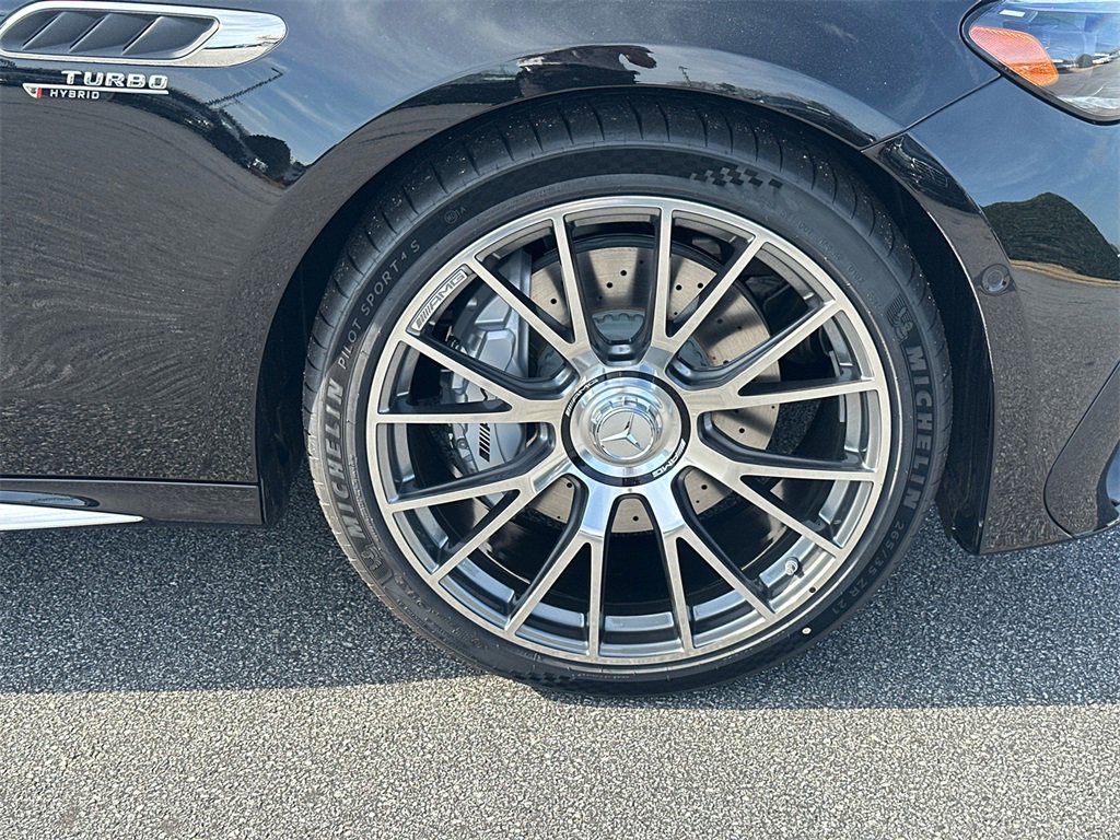 New 2026 Mercedes-Benz E 53 AMG e 4MATIC Sedan image 13