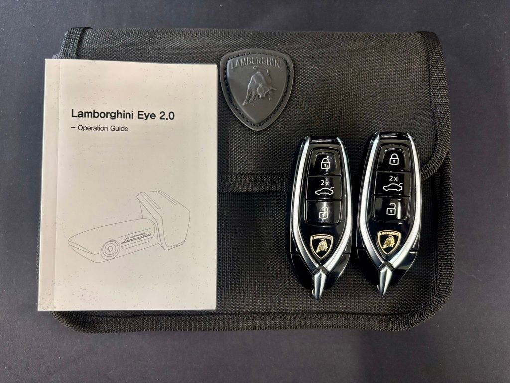 Used 2024 Lamborghini Urus Performante AWD/4WD image 36