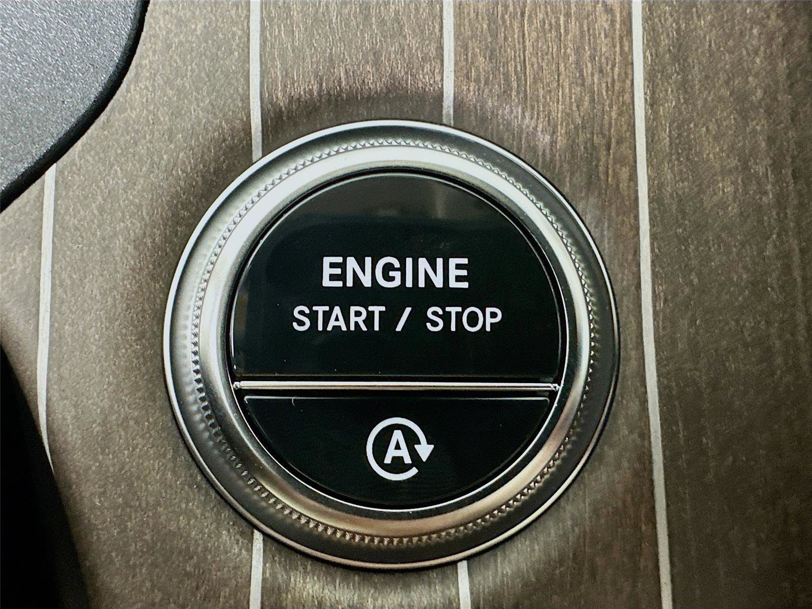 Used 2026 Mercedes-Benz E 350 4MATIC Sedan image 16