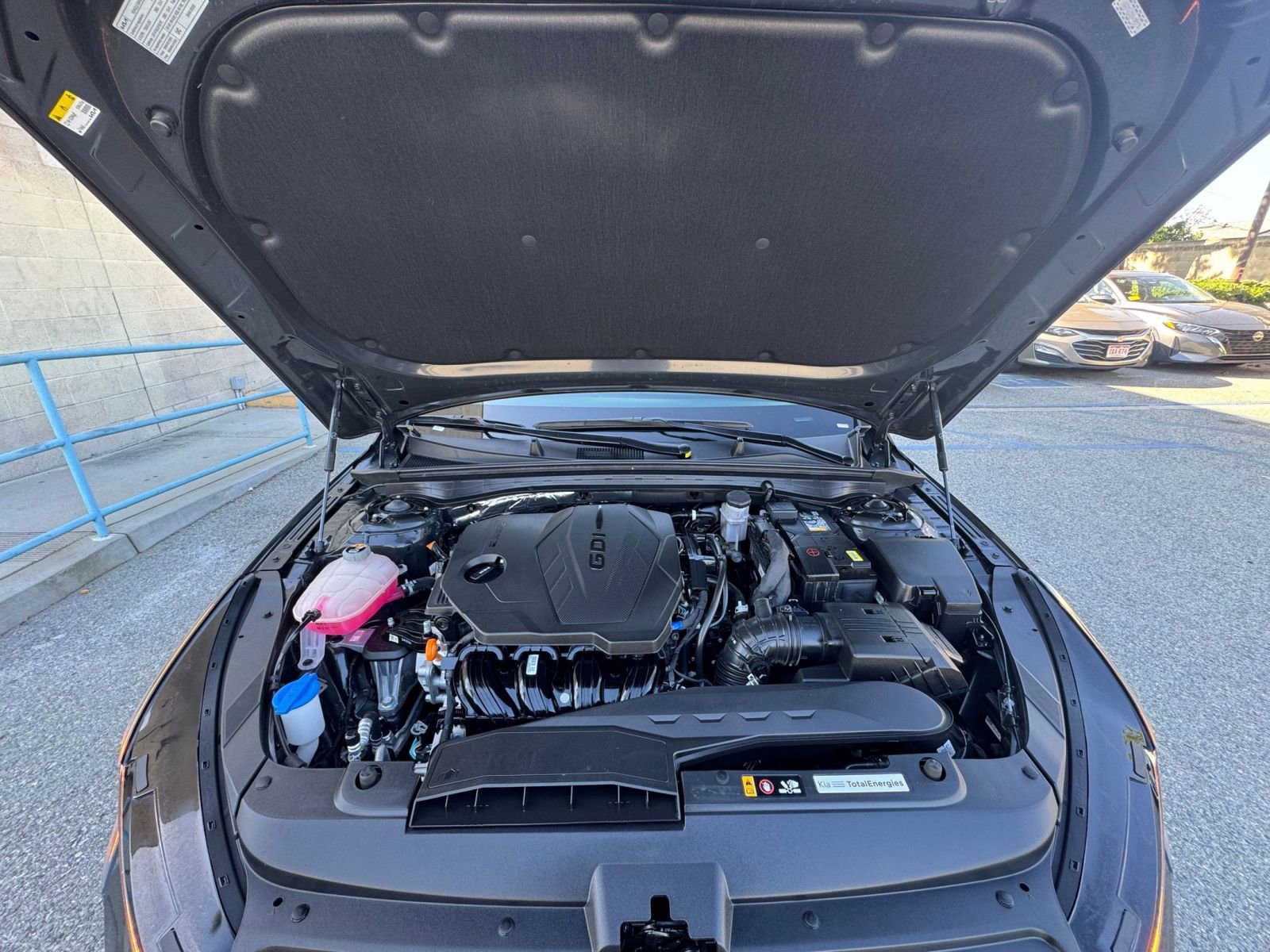 Used 2025 Kia K5 LXS image 32