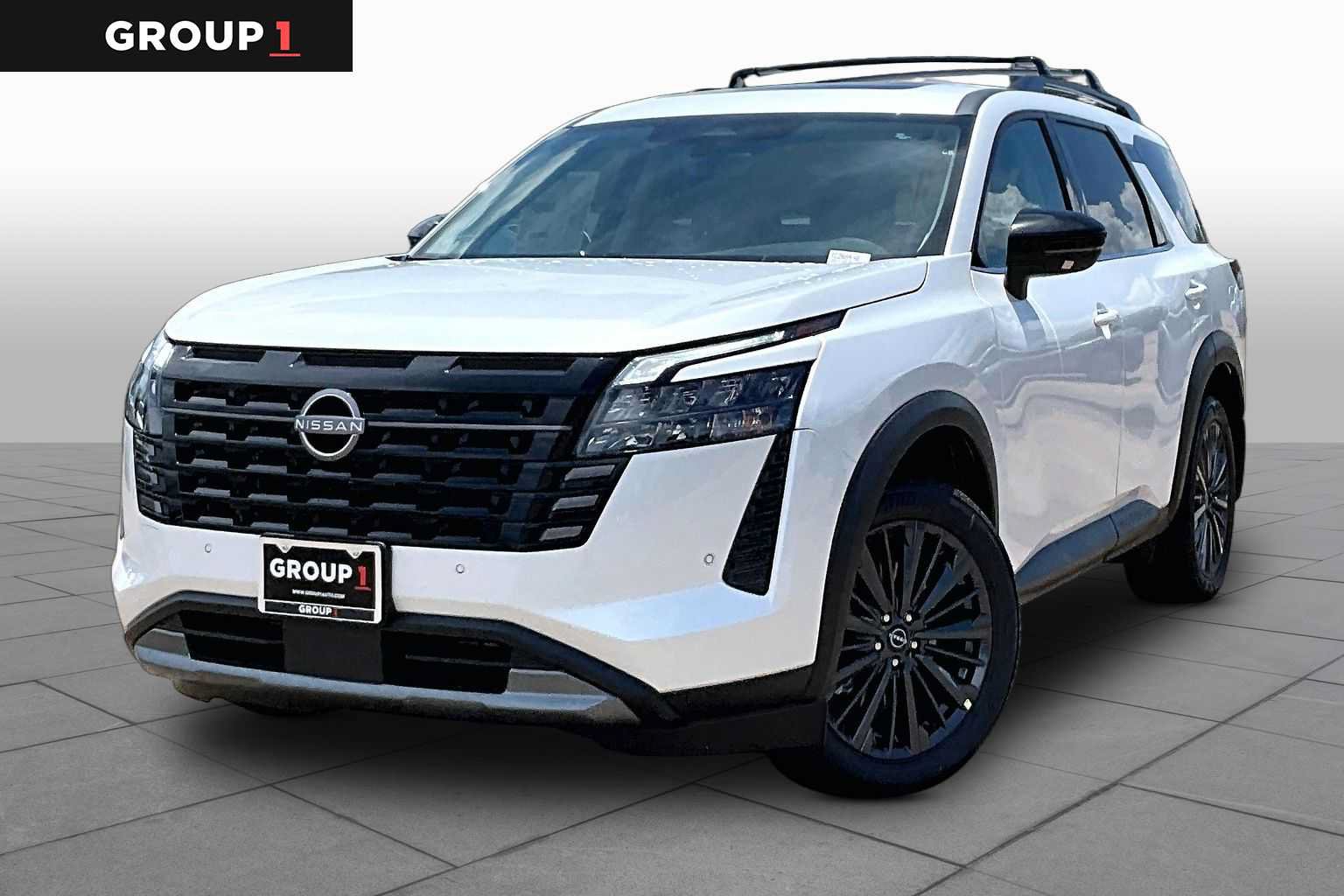 New 2026 Nissan Pathfinder SL w/ SL Premium Package FWD image 1