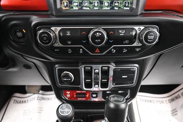 Used 2018 Jeep Wrangler Unlimited Rubicon AWD/4WD image 24