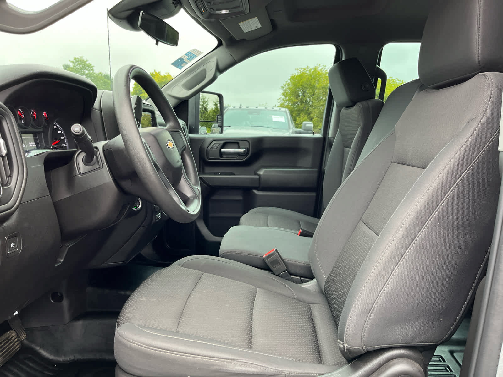 Used 2024 Chevrolet Silverado 3500 W/T AWD/4WD image 10