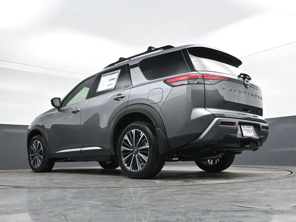 New 2026 Nissan Pathfinder Platinum FWD image 40