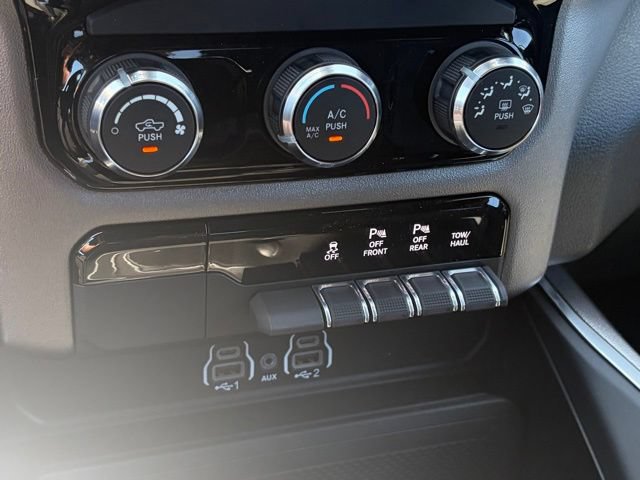 New 2026 RAM 1500 Express AWD/4WD image 20
