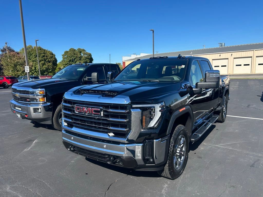 New 2026 GMC Sierra 2500 SLT w/ SLT Premium Package image 3