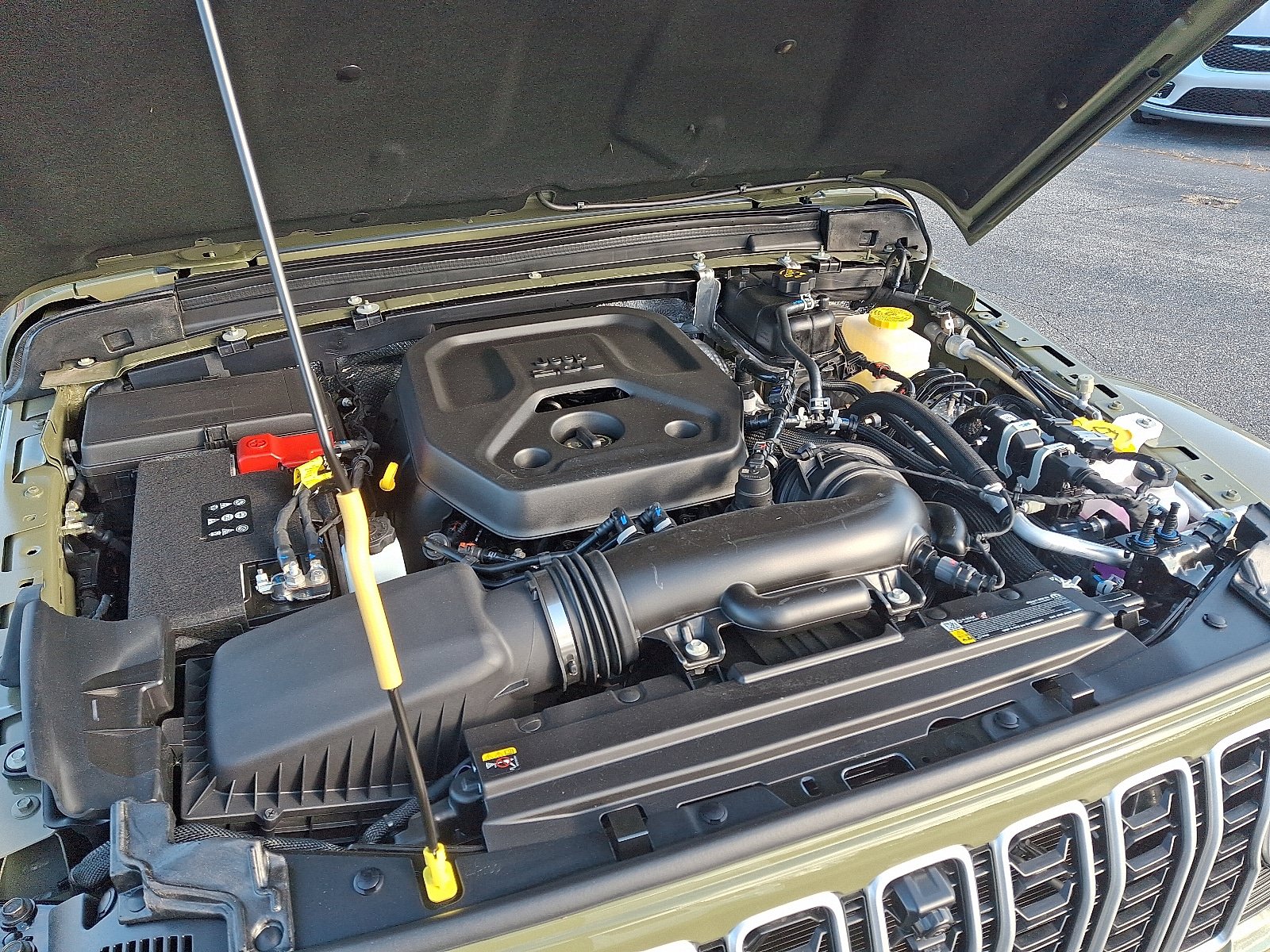 New 2026 Jeep Wrangler Unlimited Sahara AWD/4WD image 21