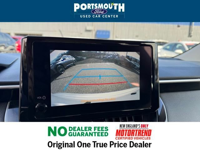 Used 2024 Toyota Corolla LE image 8