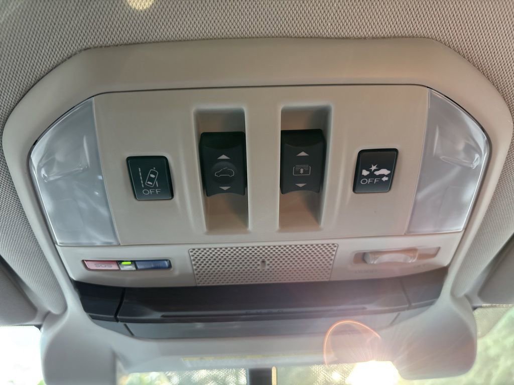 Certified 2022 Subaru Ascent Limited w/ Technology Package image 23