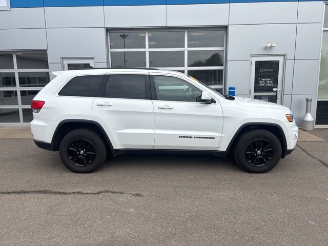 Used 2017 Jeep Grand Cherokee Laredo AWD/4WD image 8