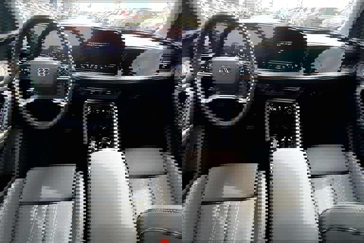 Used 2025 Audi Q5 Premium Plus image 15