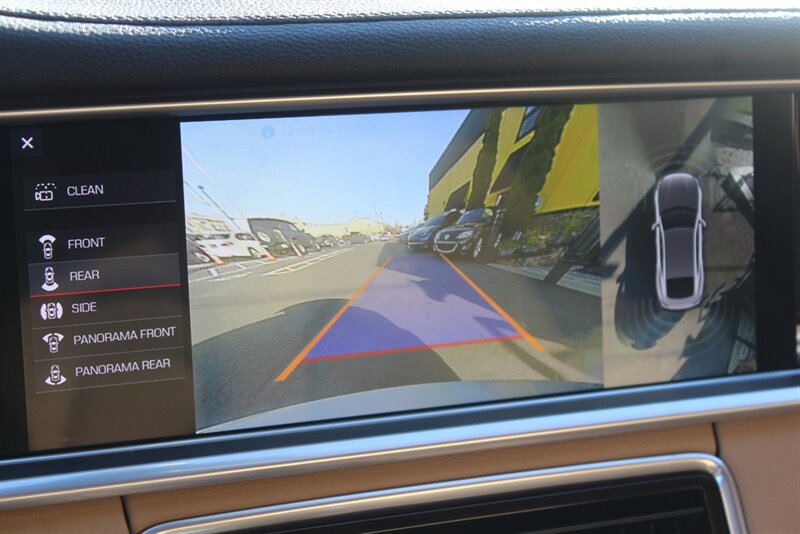 Used 2018 Porsche Panamera 4 AWD/4WD image 10