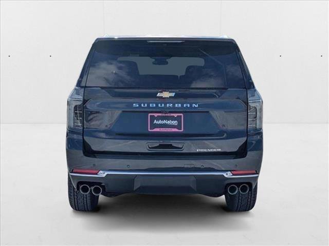 New 2025 Chevrolet Suburban Premier image 7