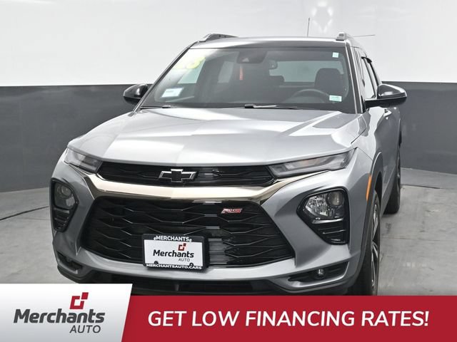 Used 2023 Chevrolet TrailBlazer RS w/ Convenience Package AWD/4WD image 2