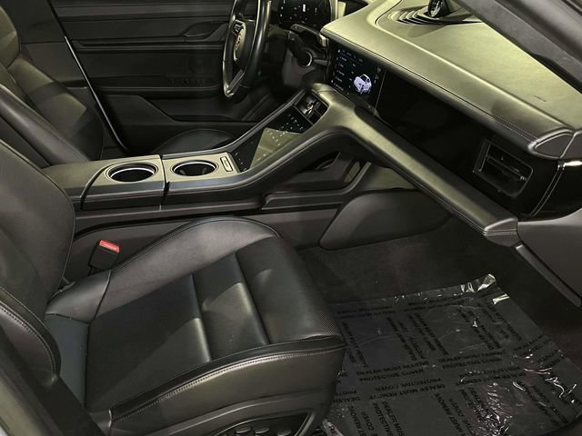 Certified 2022 Porsche Taycan GTS AWD/4WD image 24