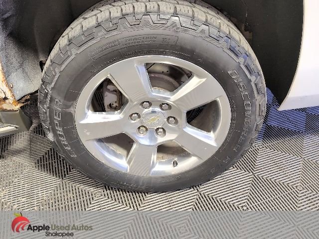 Used 2016 Chevrolet Suburban LTZ image 58