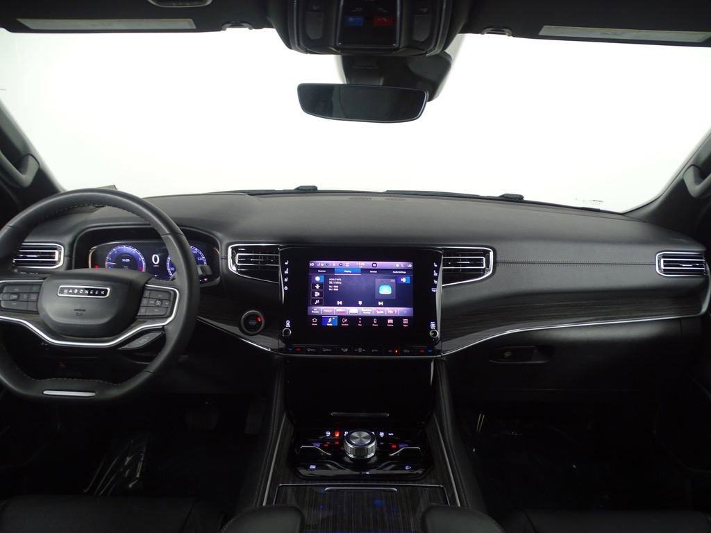 Used 2022 Jeep Wagoneer Series III image 29