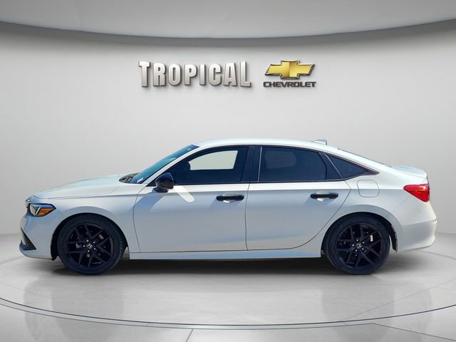 Used 2023 Honda Civic Sport image 2