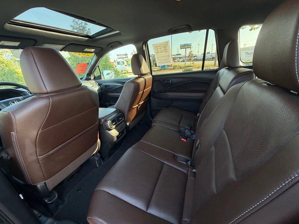 Used 2024 Honda Passport EX-L image 25