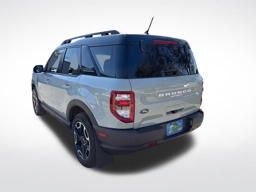 Used 2023 Ford Bronco Sport Outer Banks w/ Tech Package image 6