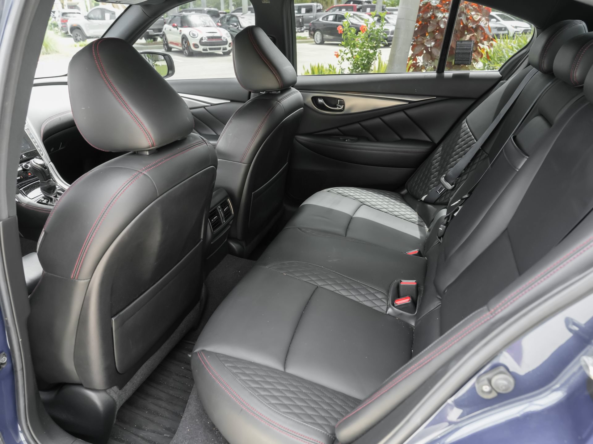 Used 2018 INFINITI Q50 Red Sport 400 w/ Sensory Package (Sport) AWD/4WD image 18