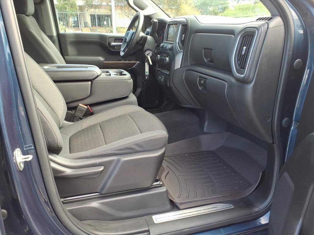 Used 2020 Chevrolet Silverado 1500 LT AWD/4WD image 21