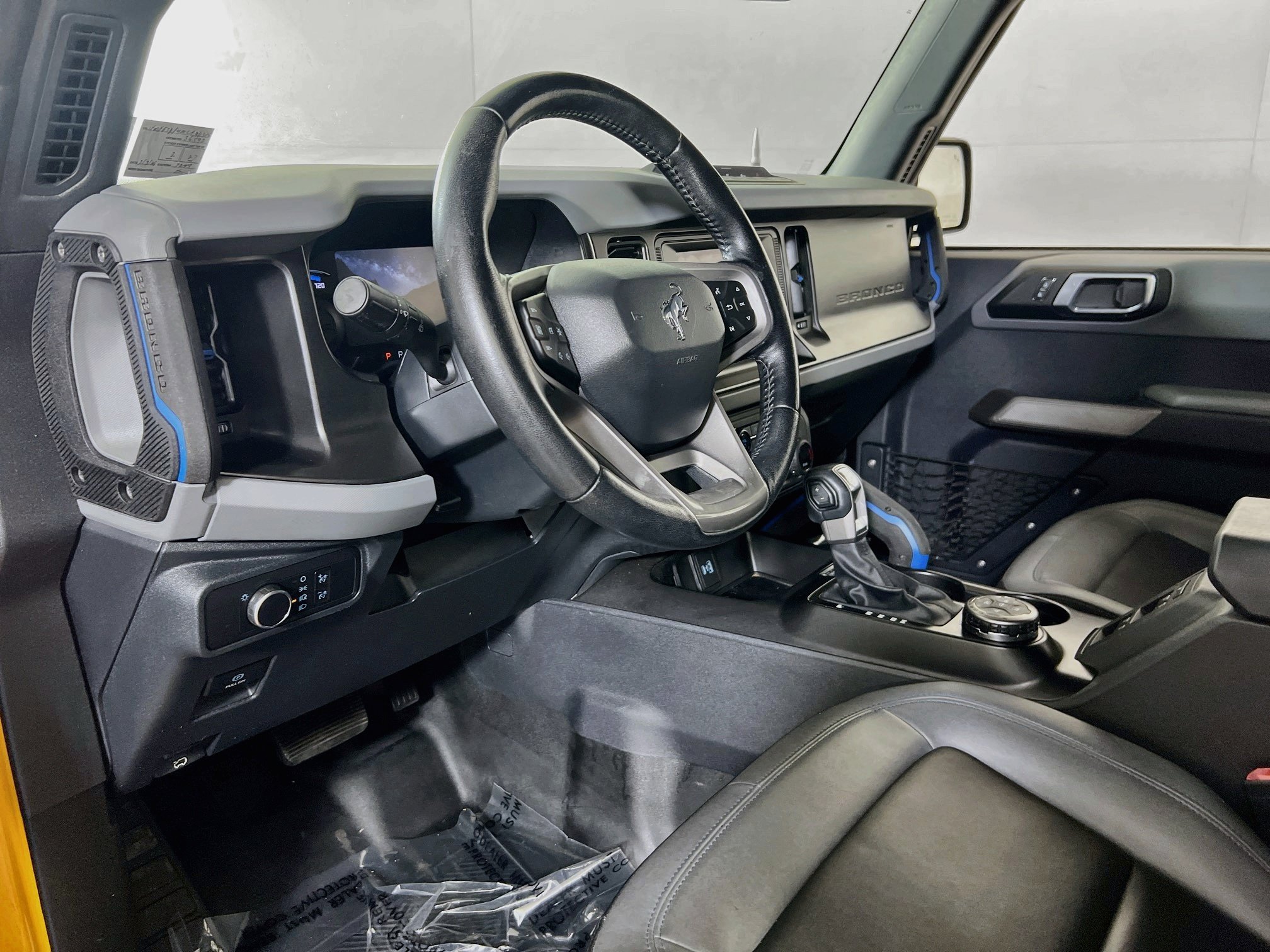 Used 2021 Ford Bronco Black Diamond w/ Sasquatch Package AWD/4WD image 9