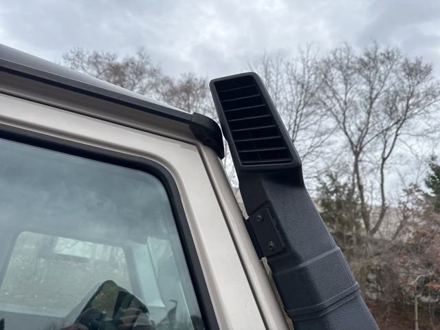 Used 2024 INEOS Grenadier Base image 38