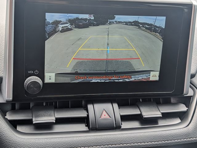 Used 2025 Toyota RAV4 XLE w/ Convenience Package FWD image 18