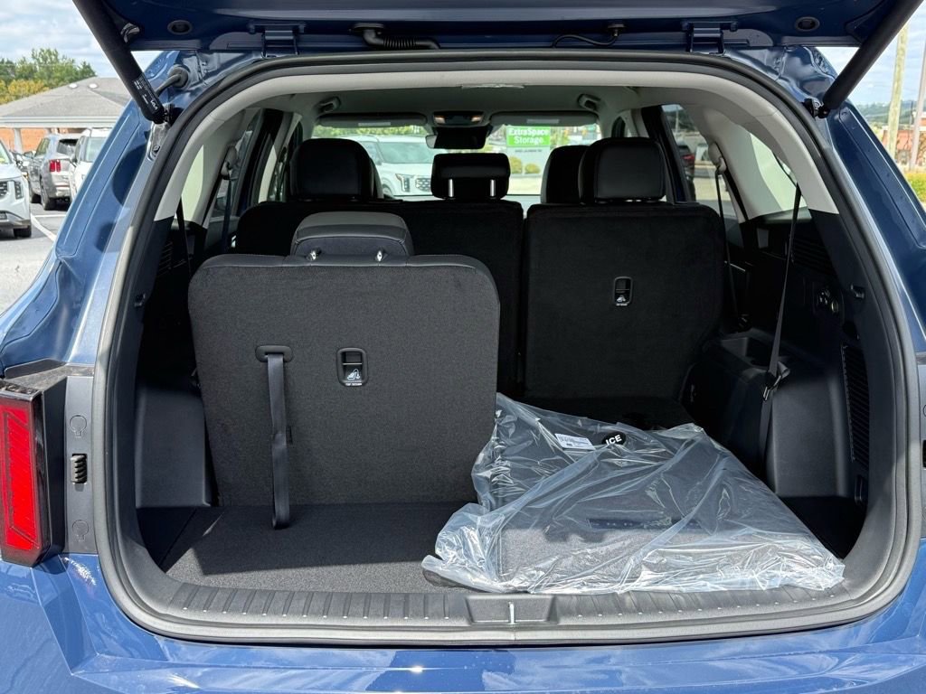 New 2026 Kia Sorento EX AWD/4WD image 12