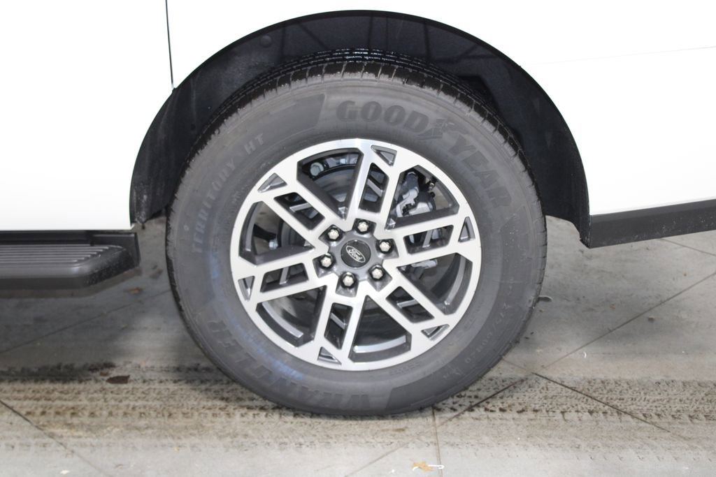 New 2026 Ford Expedition Max Active image 18