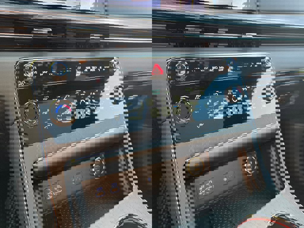 New 2026 Genesis GV80 3.5T Prestige image 30