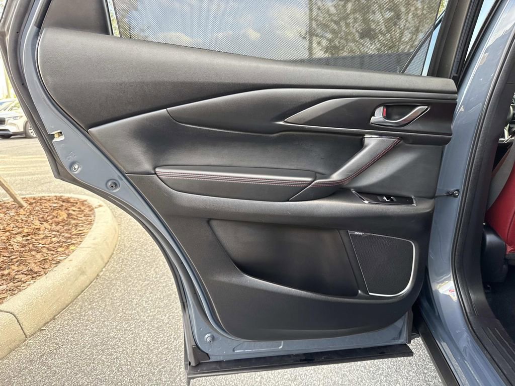 Certified 2023 MAZDA CX-9 Carbon Edition image 13