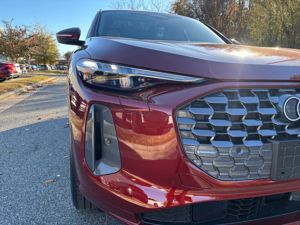 New 2025 Audi Q5 Premium Plus image 24