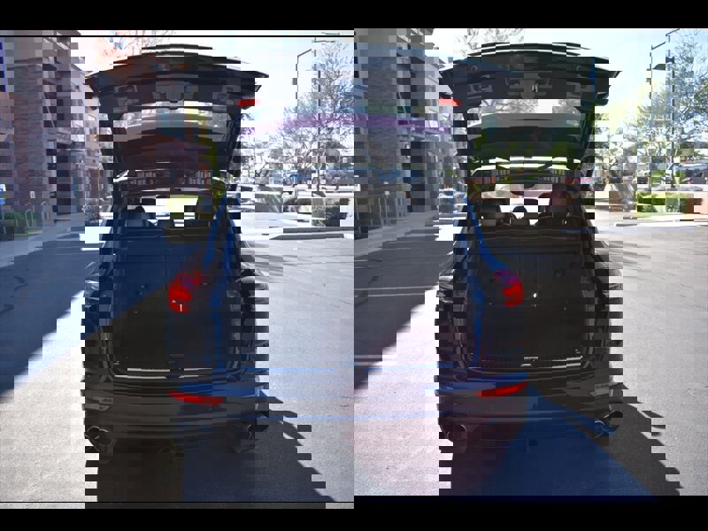 Used 2017 Porsche Cayenne S w/ Premium Package image 22