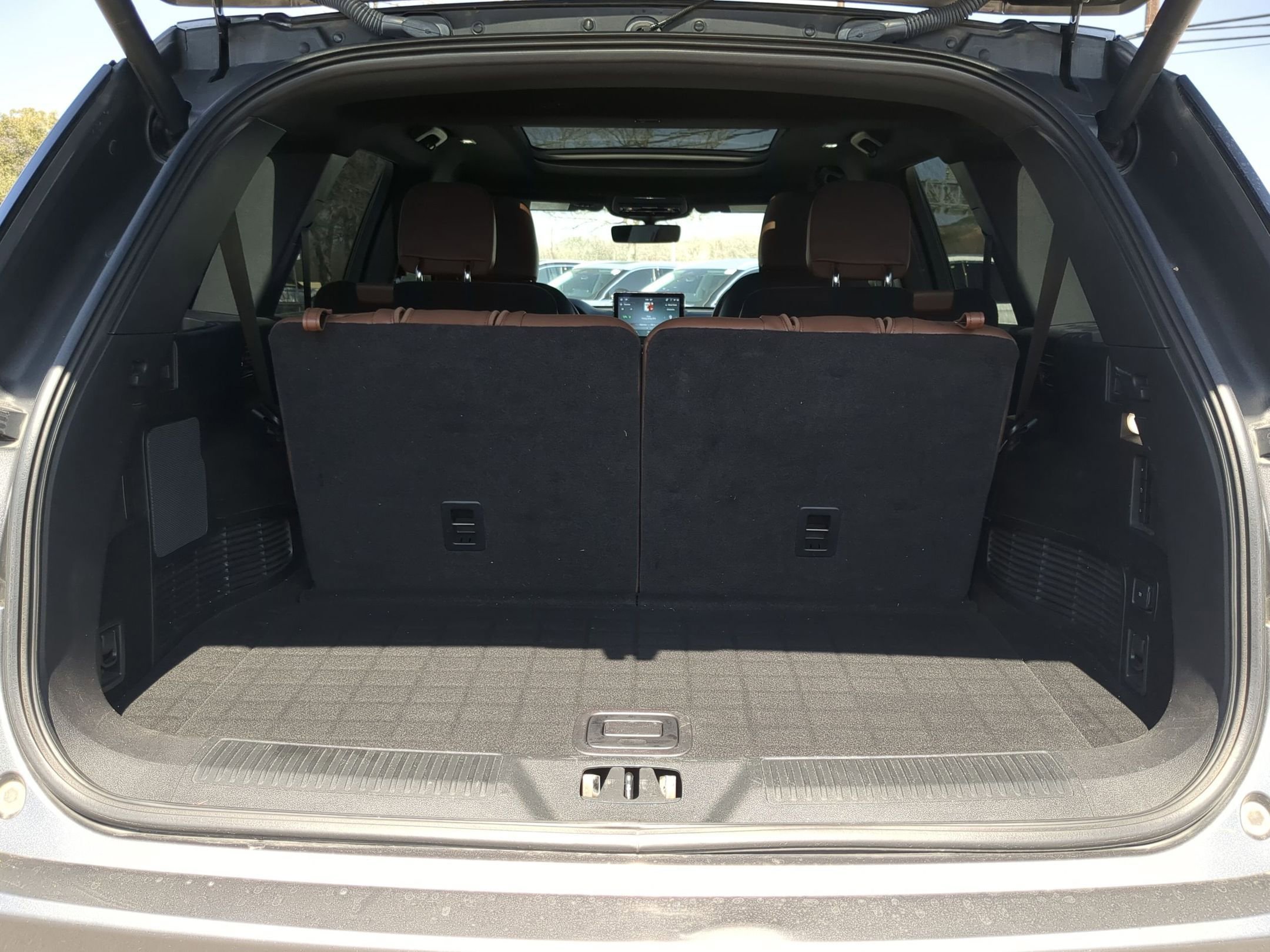 Used 2021 Lincoln Aviator Reserve w/ Elements Package Plus image 24