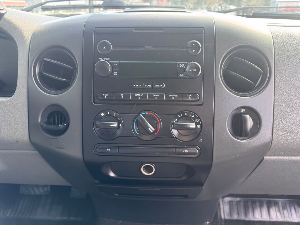 Used 2004 Ford F150 XL RWD image 25