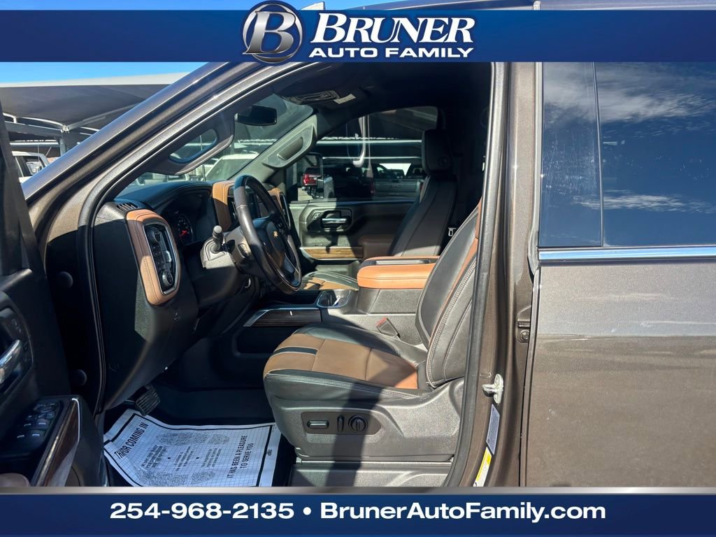 Used 2021 Chevrolet Silverado 3500 High Country image 12