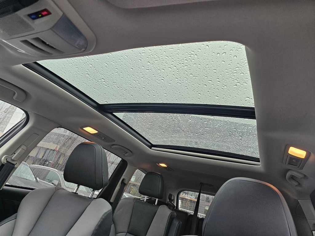 Used 2023 Subaru Ascent Onyx Edition image 10